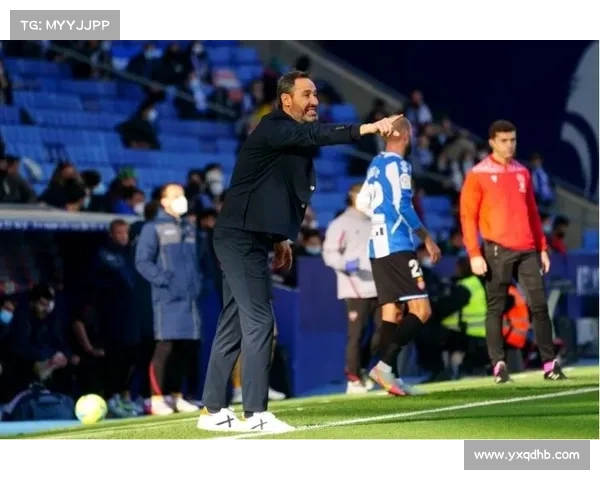 西甲主教练战术风格解析与球队发展方向探讨 西甲主教练战术风格解析与球队发展方向探讨